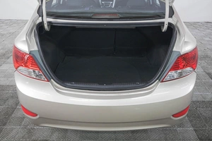 Седан Hyundai Solaris 2013 года, 879000 рублей, Кемерово