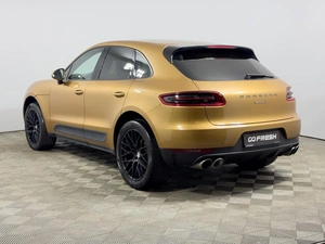 Внедорожник Porsche Macan S 2015 года, 2887900 рублей, Казань