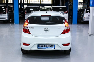 Хетчбэк Hyundai Solaris 2013 года, 897000 рублей, Солонцы