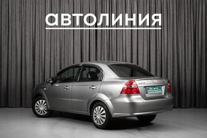 Седан Chevrolet Aveo 2010 года, 549000 рублей, Красноярск