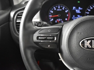 Седан Kia Rio 2019 года, 1776900 рублей, Казань