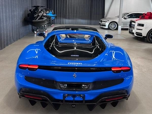 Кабриолет Ferrari 296 GTS 2023 года, 33990000 рублей, Павловская Слобода