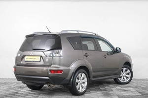 Внедорожник Mitsubishi Outlander 2010 года, 1249000 рублей, Кемерово