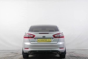 Седан Ford Mondeo 2013 года, 949000 рублей, Кемерово