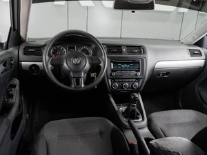 Седан Volkswagen Jetta 2013 года, 849000 рублей, Тюмень