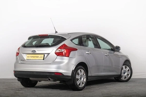 Хетчбэк Ford Focus 2012 года, 1029000 рублей, Томск