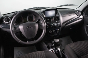 Хетчбэк ВАЗ (LADA) Kalina 2015 года, 589000 рублей, Сургут