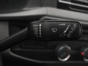 Минивэн Volkswagen Caravelle 2019 года, 3900000 рублей, Тверь