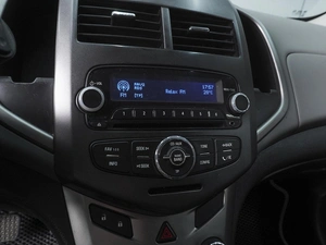 Хетчбэк Chevrolet Aveo 2013 года, 780000 рублей, Ростов-на-Дону
