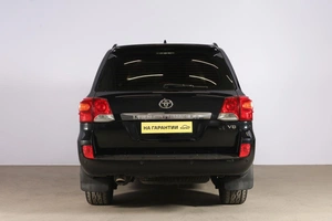 Внедорожник Toyota Land Cruiser 2013 года, 4199000 рублей, Новосибирск