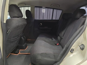 Хетчбэк Nissan Tiida 2010 года, 790000 рублей, Красноярск