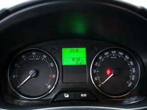 Хетчбэк Skoda Fabia 2012 года, 500000 рублей, Красноярск