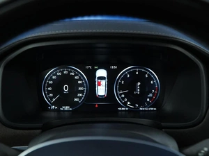 Универсал Volvo V90 Cross Country 2019 года, 2149046 рублей, Москва