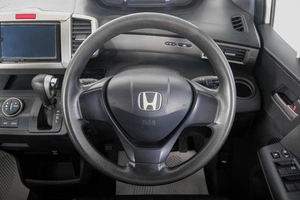 Минивэн Honda Freed 2010 года, 969000 рублей, Кемерово