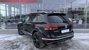 Внедорожник Volkswagen Touareg 2016 года, 2560000 рублей, Солонцы