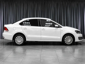 Седан Volkswagen Polo 2016 года, 1209000 рублей, Тюмень