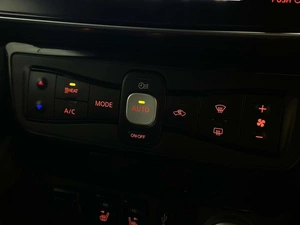 Хетчбэк Nissan Leaf 2019 года, 1897000 рублей, Красноярск