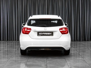 Хетчбэк Mercedes-benz A-класс 2013 года, 1429000 рублей, Тюмень