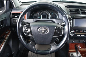 Седан Toyota Camry 2013 года, 1819000 рублей, Пермь