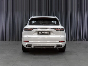 Внедорожник Porsche Cayenne 2018 года, 5449000 рублей, Тюмень