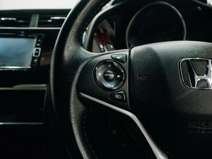 Хетчбэк Honda Fit 2017 года, 1079000 рублей, Красноярск