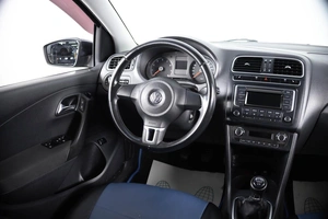 Седан Volkswagen Polo 2013 года, 849000 рублей, Пермь
