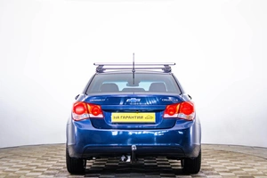 Седан Chevrolet Cruze 2010 года, 619000 рублей, Пермь