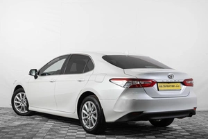 Седан Toyota Camry 2021 года, 2899000 рублей, Кемерово
