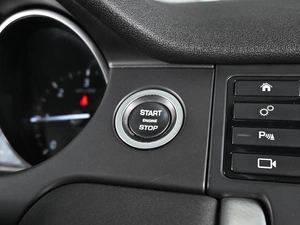 Внедорожник Land Rover Discovery Sport 2017 года, 2239000 рублей, Ростов-на-Дону