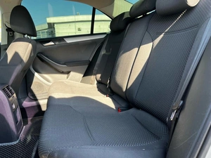 Седан Volkswagen Jetta 2011 года, 962000 рублей, Ижевск