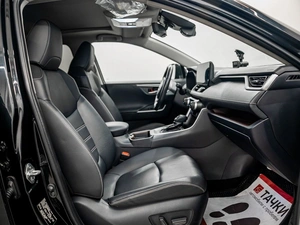 Внедорожник Toyota RAV4 2024 года, 5300000 рублей, Красноярск