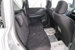 Хетчбэк Toyota Ractis 2006 года, 629000 рублей, Красноярск