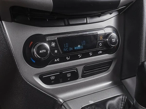 Седан Ford Focus 2012 года, 970000 рублей, Ростов-на-Дону