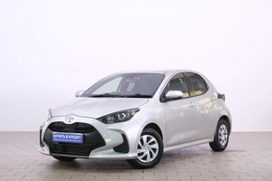 Хетчбэк Toyota Yaris 2021 года, 1289000 рублей, Омск
