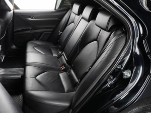 Седан Toyota Camry 2019 года, 2349000 рублей, Тюмень
