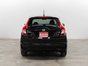 Хетчбэк Honda Fit 2018 года, 1230000 рублей, Красноярск