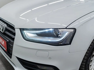 Седан Audi A4 2012 года, 1450000 рублей, Красноярск