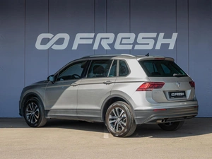 Внедорожник Volkswagen Tiguan 2020 года, 2350000 рублей, Краснодар