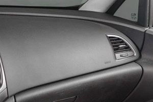 Хетчбэк Opel Astra 2012 года, 999000 рублей, Тюмень