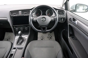 Универсал Volkswagen Golf 2018 года, 1489000 рублей, Красноярск