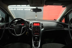 Хэтчбек Opel Astra 2014 года, 1050000 рублей, Курск