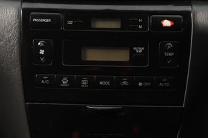 Хетчбэк Toyota Corolla Runx 2002 года, 579000 рублей, Новосибирск