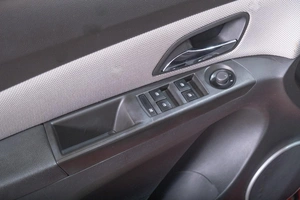 Хетчбэк Chevrolet Cruze 2012 года, 599000 рублей, Томск