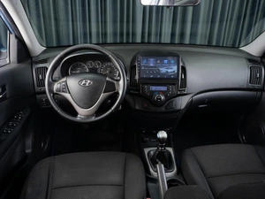 Хетчбэк Hyundai i30 2009 года, 579000 рублей, Тюмень