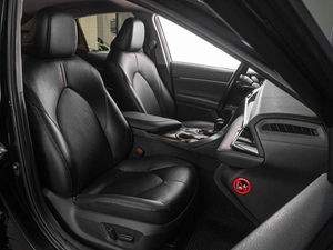 Седан Toyota Camry 2019 года, 2699000 рублей, Тюмень