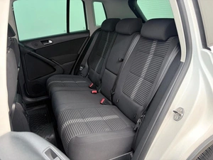Внедорожник Volkswagen Tiguan 2010 года, 1119000 рублей, Орёл