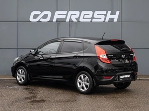 Хетчбэк Hyundai Solaris 2011 года, 910000 рублей, Краснодар
