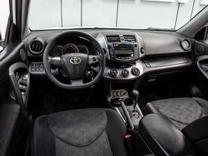 Внедорожник Toyota RAV4 2012 года, 1349000 рублей, Краснодар