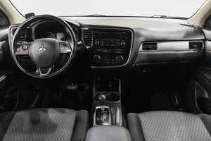 Внедорожник Mitsubishi Outlander 2015 года, 1599000 рублей, Новокузнецк