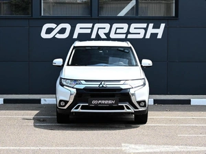Внедорожник Mitsubishi Outlander 2021 года, 1899000 рублей, Кирилловка